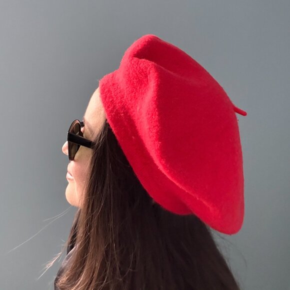 Red Wool Beret Hat Vintage Betmar - Picture 15 of 16